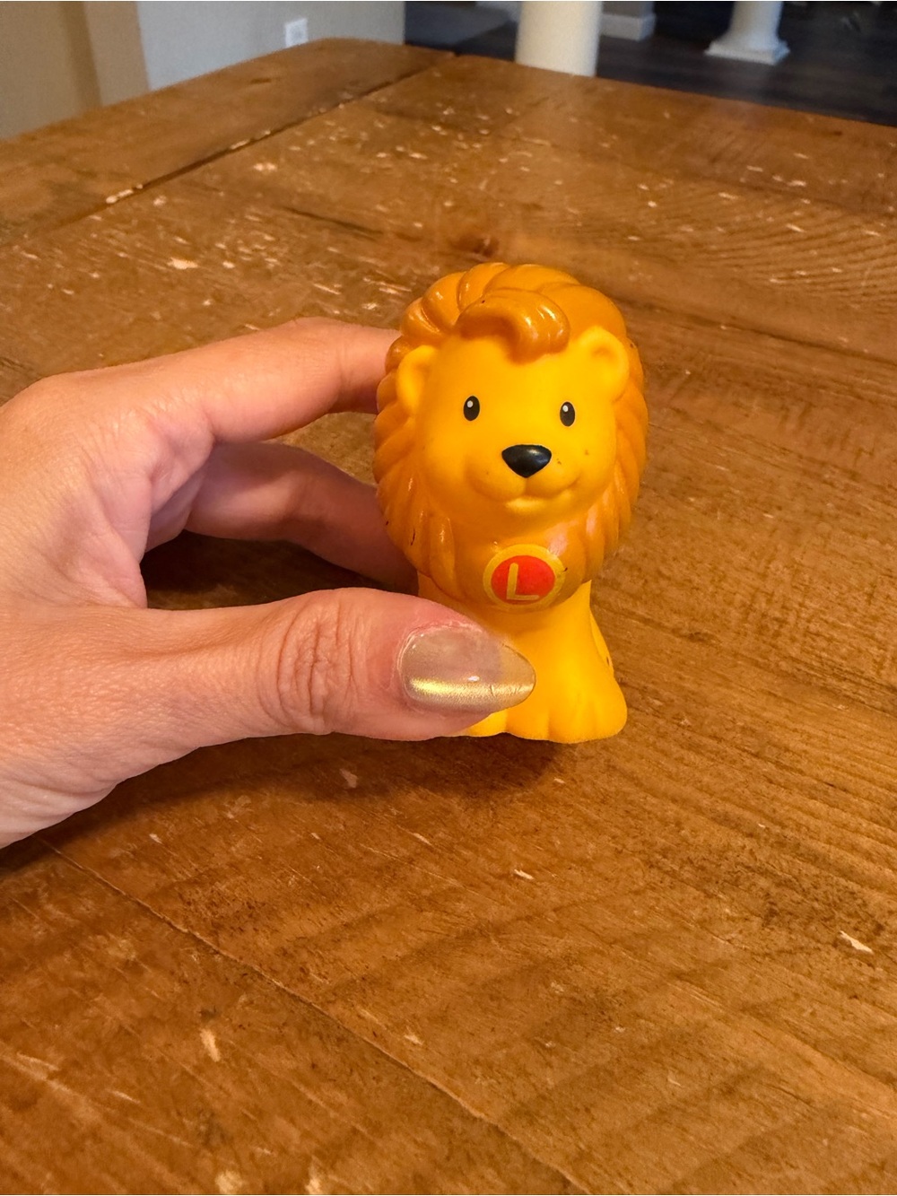 Fisher-Price Little People L lion as is